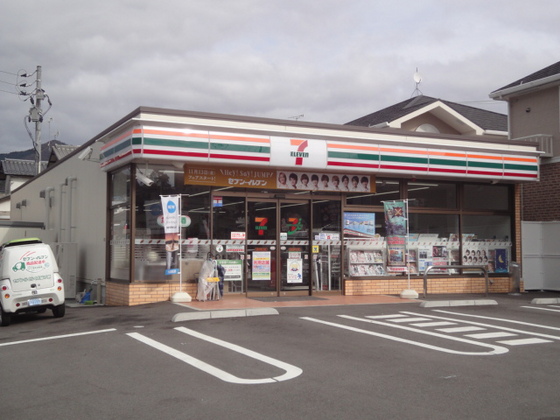 コンビニ　セブンイレブン広島大町東３丁目店（コンビニ）まで650m