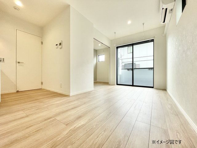 居室・リビング　※参考写真