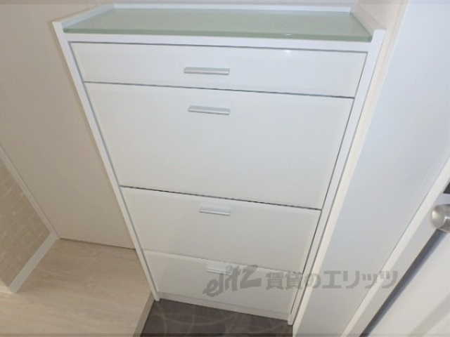 収納　下駄箱