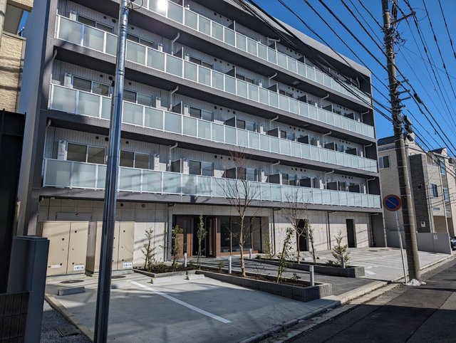 建物外観　※同じＧＥＮＯＶＩＡシリーズの外観です。実物とは異なります。