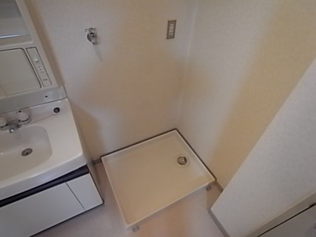 その他設備　洗濯機置場ついてます。