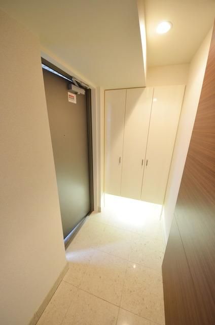 玄関　別号室　参考写真