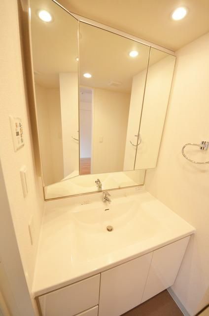 洗面設備　別号室　参考写真