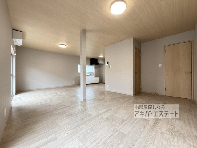 居室・リビング　同一仕様写真