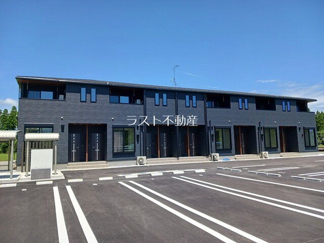 グレビレアIIの建物外観