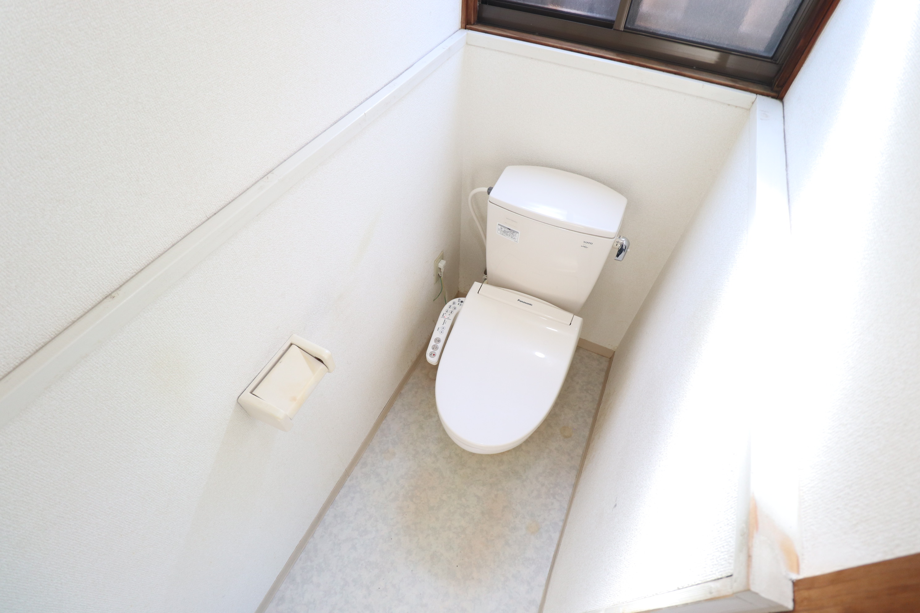 トイレ　温水洗浄便座☆