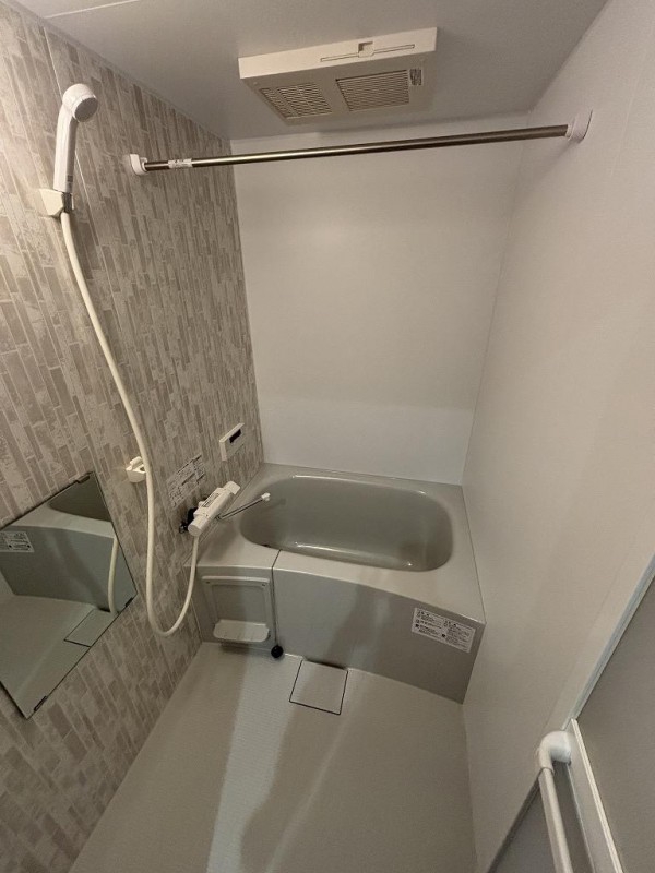 バス・シャワールーム　浴室