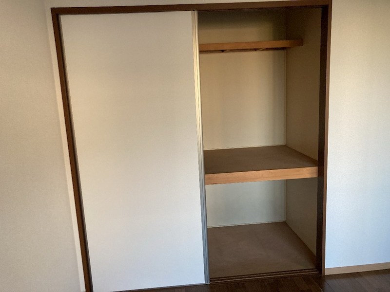 収納　反転間取参照