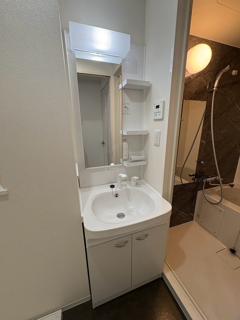 洗面設備　洗髪洗面化粧台