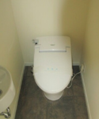 トイレ　別部屋参考写真