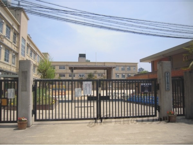 小学校　正親小学校（小学校）まで300m