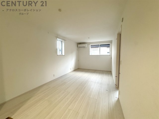 居室・リビング　広々としたリビング！