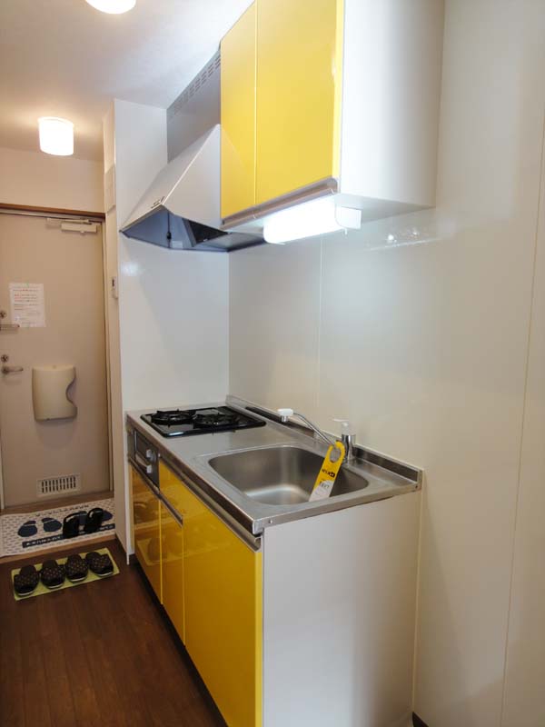 キッチン　人気のシステムキッチン！2口コンロ付です！