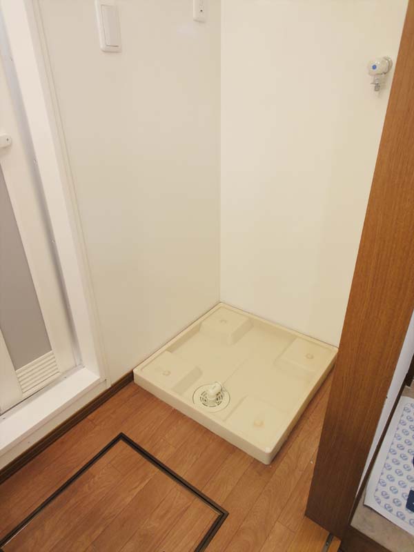 その他部屋・スペース　室内に洗濯機置場あります！