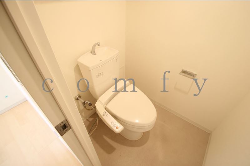 トイレ　ウォシュレット付きトイレ