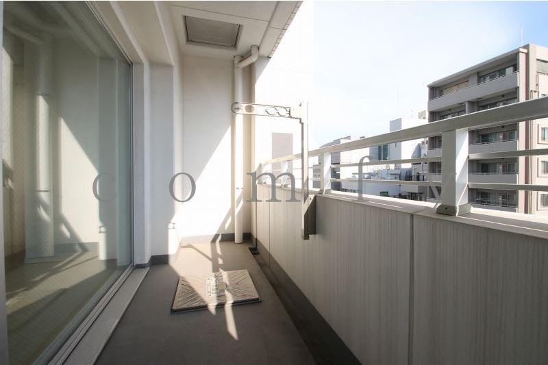 バルコニー　南東向きバルコニー