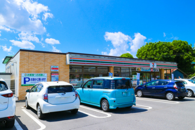 コンビニ　セブンイレブン立川西砂2丁目店（コンビニ）まで130m