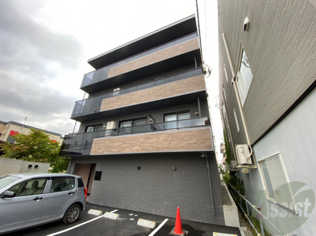 建物外観　札幌市中央区南十四条西「ＣＡＲＲＥＲＡ行啓通」