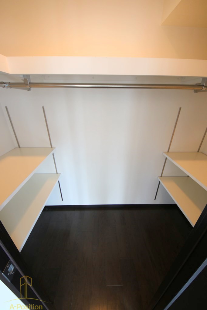 収納　アルグラッド ザ・タワー心斎橋