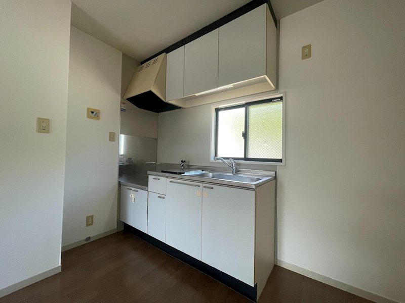 キッチン　※同タイプ別居室のお写真です。