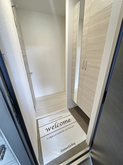 玄関　２０２号室の御写真です。