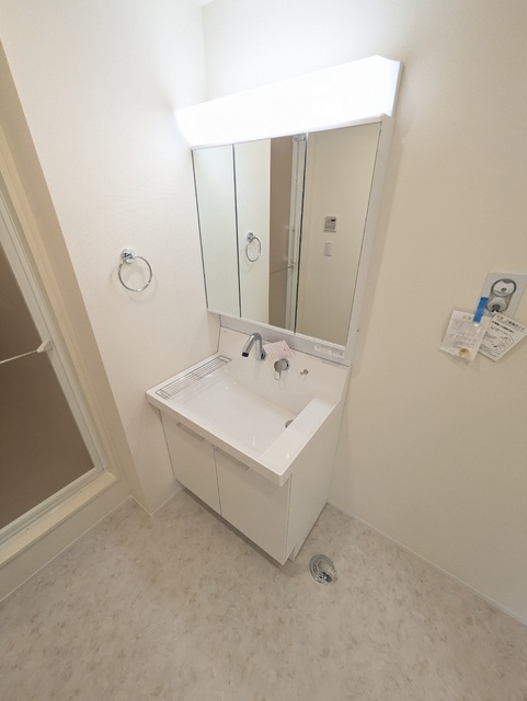 洗面設備　建築中です