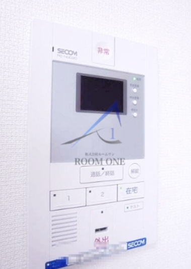 セキュリティ　モニター付きインターホンです。