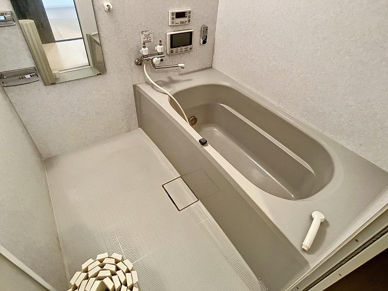 バス・シャワールーム　浴室