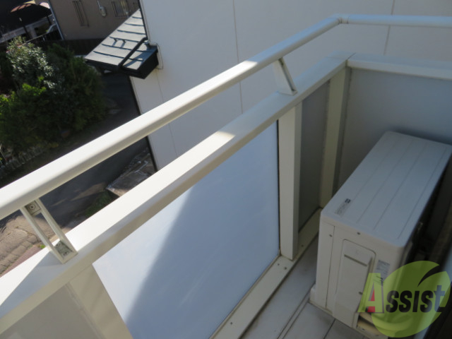 バルコニー　バルコニーは作業に十分な広さが確保されています。