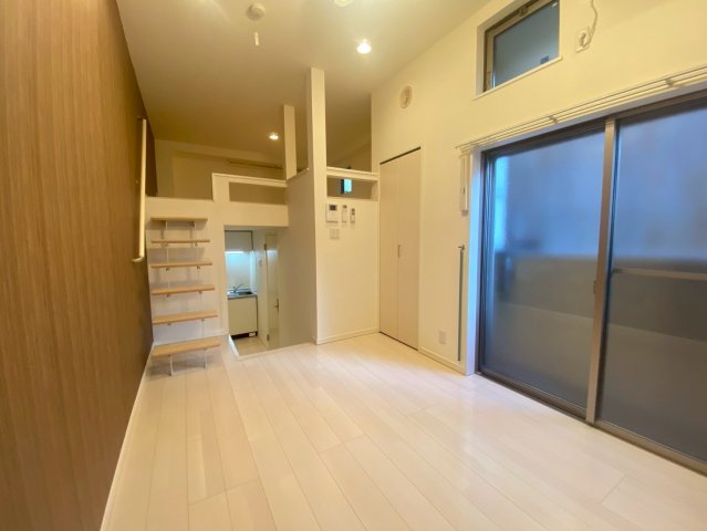 居室・リビング　ラ・ネージュ筒井