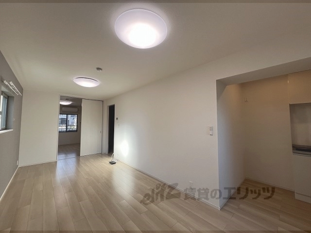 居室・リビング　リビング