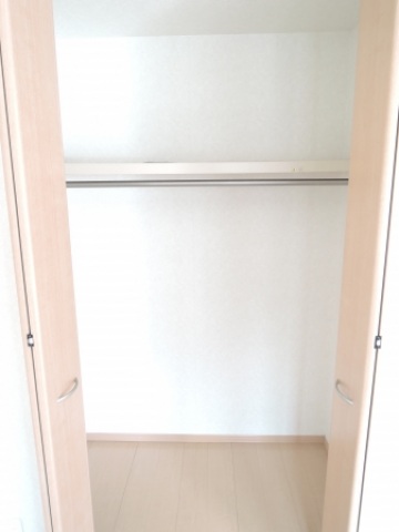 収納　洋室クローゼット。