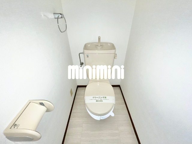 トイレ　お問い合わせはミニミニ徳重店へ。