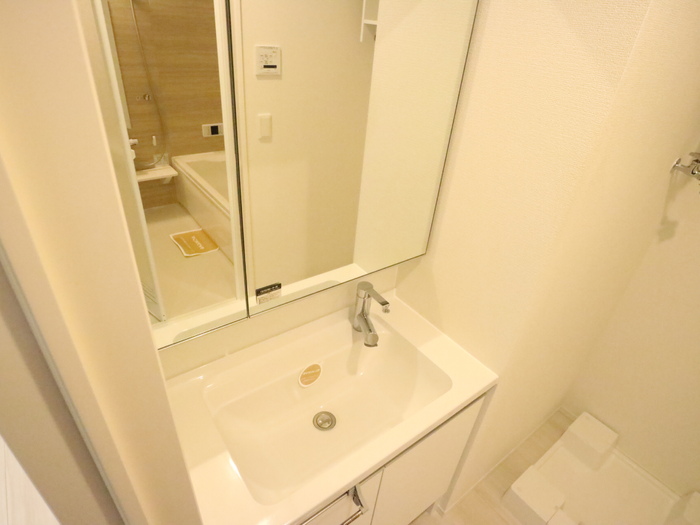 洗面設備　洗髪洗面化粧台