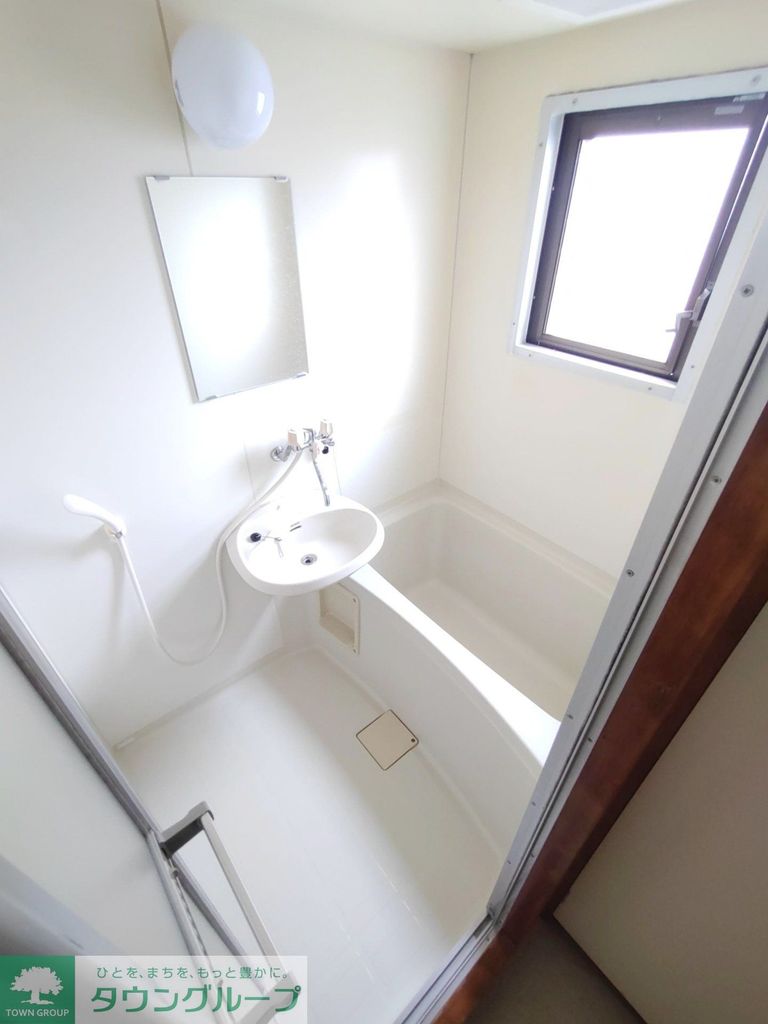 バス・シャワールーム　バス