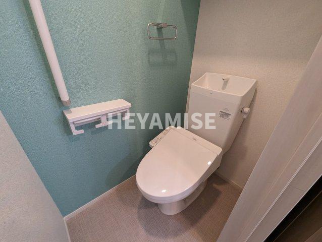 トイレ　※室内画像は別号室のもの