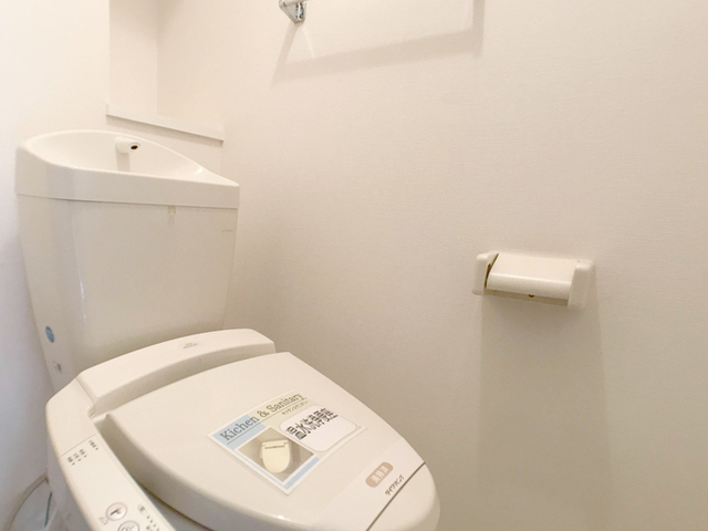 トイレ　温水暖房便座