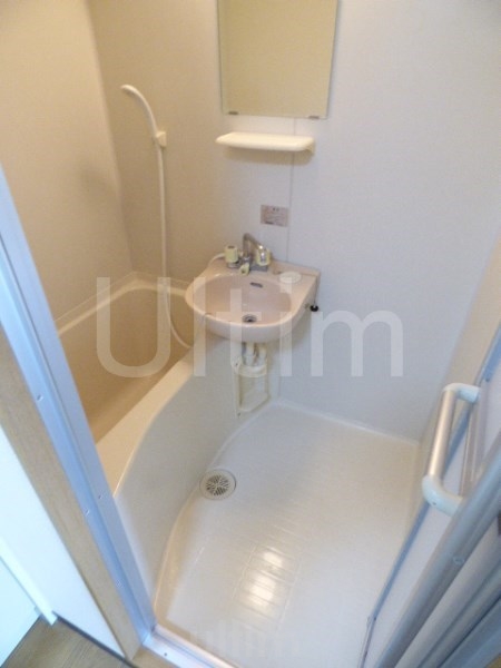 バス・シャワールーム　バス