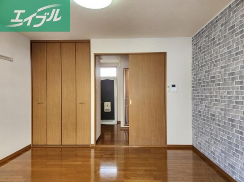 居室・リビング　居室