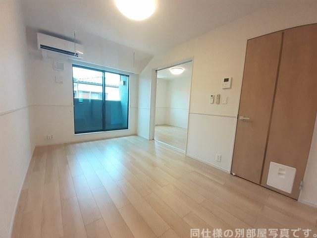 クレー・ドゥ・リュンヌH_内装_0