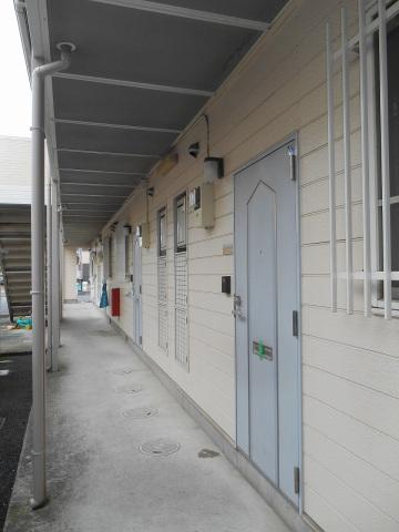 エントランス　通路