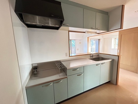 キッチン　※別部屋の写真です