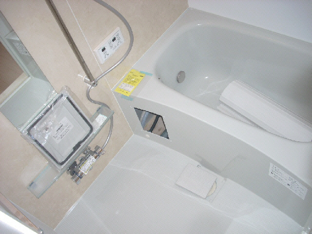 バス・シャワールーム　※別部屋写真