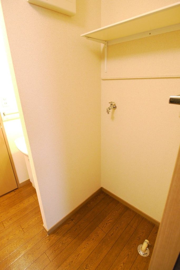 その他　室内洗濯機置場