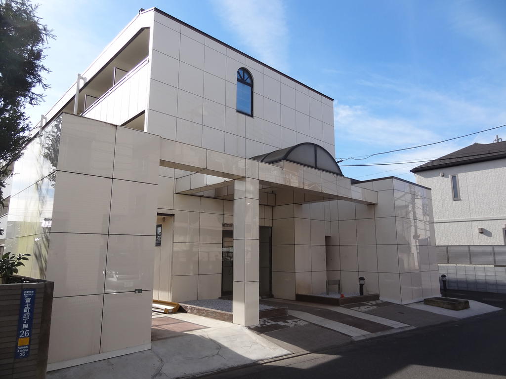 建物外観　WILL東伏見　西武新宿線東伏見駅　賃貸マンション