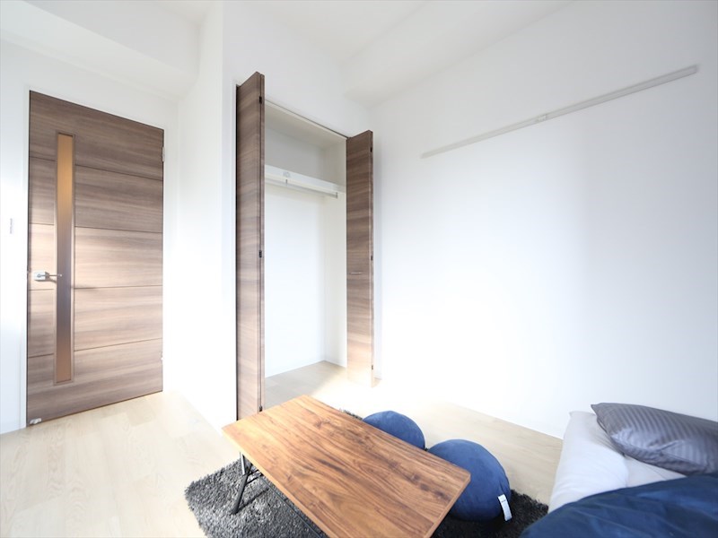 その他部屋・スペース　洋室8帖　2面採光　クローゼット付（収納充実してます）