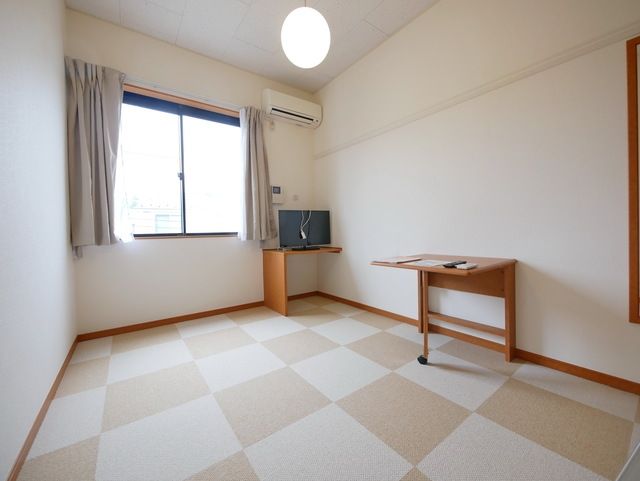 居室・リビング　★賃貸物件のお問い合わせはタウンハウジング登戸店まで★