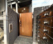 エントランス　エントランス