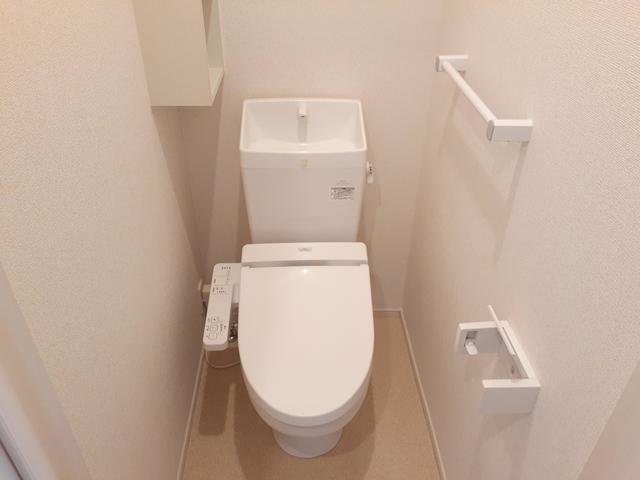 トイレ　コンパクトで使いやすいトイレです