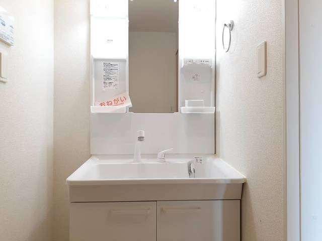 洗面設備　忙しい朝には欠かせない洗面所です